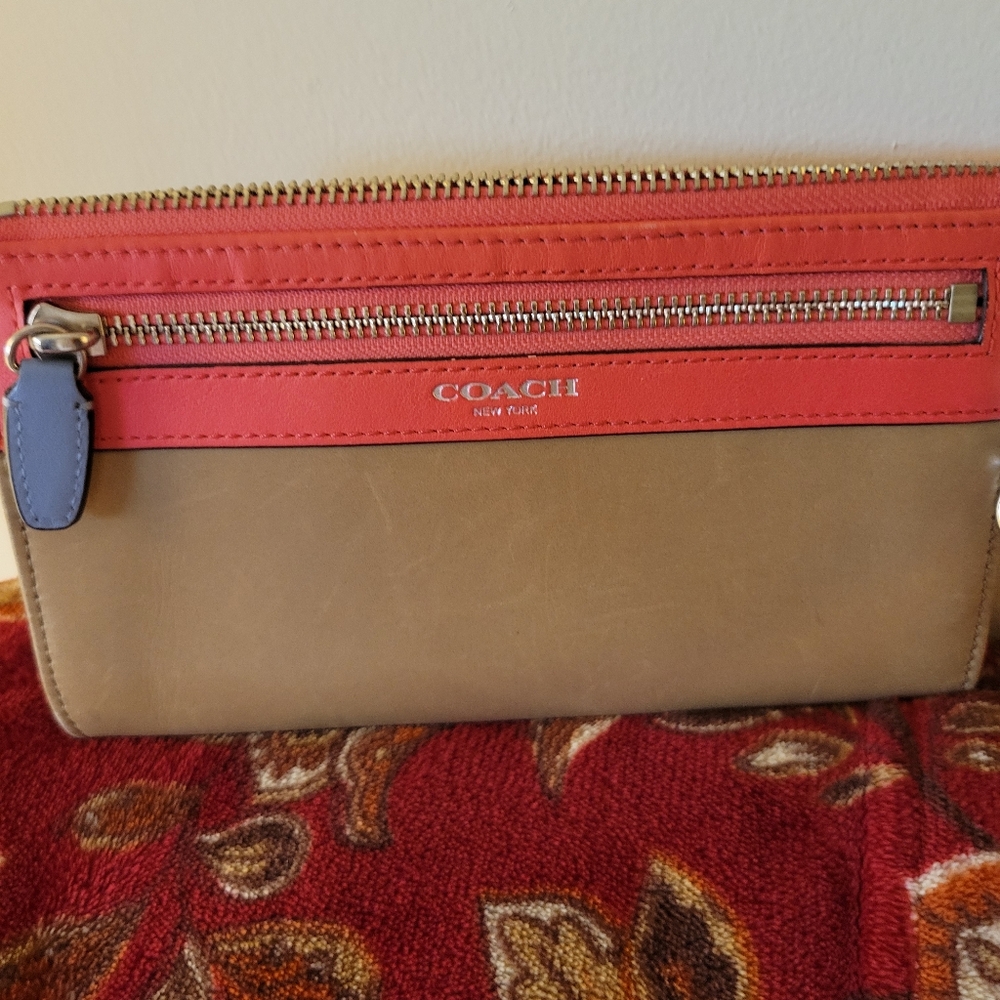 Coach Legacy Color Block Leather Large Zippy Wall… - image 2